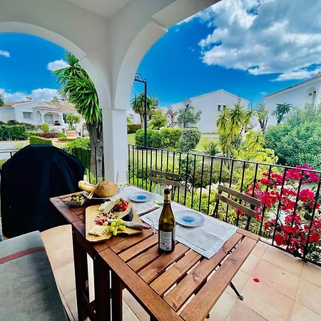 Paraiso Del Golf Marbella Apartment *